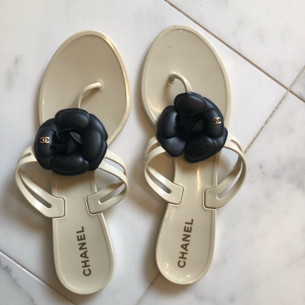Ivory Chanel Jelly Sandals